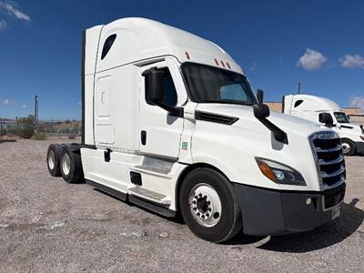 Freightliner Cascadia 126 Sleeper Semi Truck - 72" Integral Sleeper, 455HP, 12 Speed Automatic