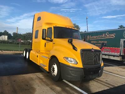 International LT625 Sleeper Semi Truck - 73" Integral Sleeper, Cummins 450HP, 12 Speed Automatic