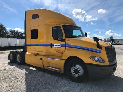 International LT625 Sleeper Semi Truck - 73" Integral Sleeper, Cummins 450HP, 12 Speed Automatic