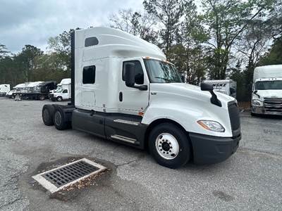 International LT625 Sleeper Semi Truck - 73" Integral Sleeper, Cummins 450HP, 12 Speed Automatic