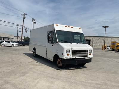 Ford E-450 Single Axle Step Van - 255HP, 5 Speed Automatic