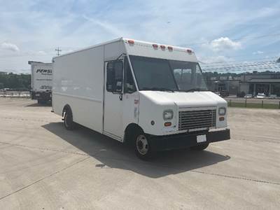 Ford E-450 Single Axle Step Van - 255HP, 5 Speed Automatic