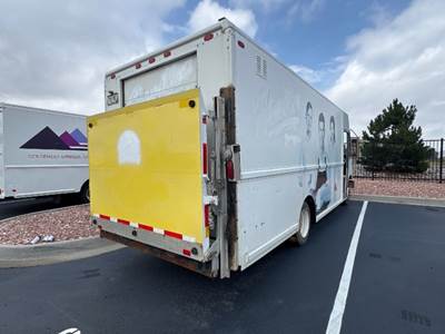 Freightliner MT45 Single Axle Step Van - Mercedes, 190HP, 6 Speed Automatic