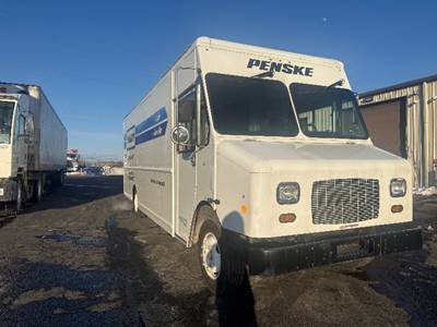 Freightliner MT45G Single Axle Step Van - Gmc, 308HP, 6 Speed Automatic