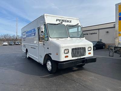 Freightliner MT45G Single Axle Step Van - Gmc, 308HP, 6 Speed Automatic