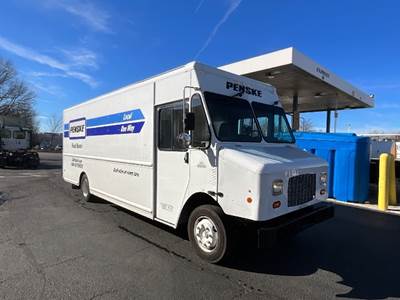 Freightliner MT55G Single Axle Step Van - Gmc, 308HP, 6 Speed Automatic