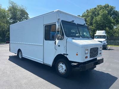 Freightliner MT55G Single Axle Step Van - Gmc, 308HP, 6 Speed Automatic