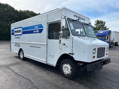 Freightliner MT55G Single Axle Step Van - Gmc, 308HP, 6 Speed Automatic