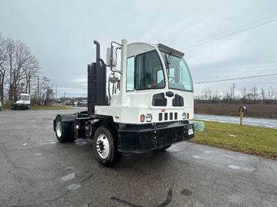 Autocar ACTT42 Yard Spotter Truck - Cummins, 300HP, 6 Speed Automatic