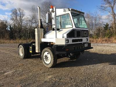 Capacity SABRE5 Yard Spotter Truck - Cummins, 200HP, 6 Speed Automatic