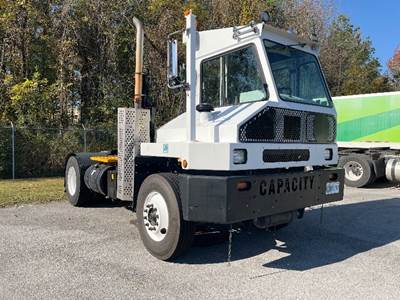 Capacity TJ5000 Yard Spotter Truck - Cummins, 200HP, 6 Speed Automatic