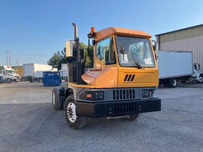 Ottawa T2 Yard Spotter Truck - Cummins, 173HP, 6 Speed Automatic