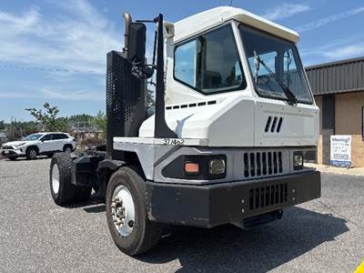 Ottawa T2 Yard Spotter Truck - Cummins, 173HP, 6 Speed Automatic