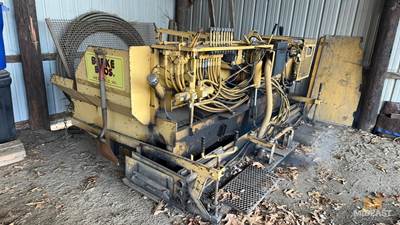 Gehl T450 Asphalt Paver