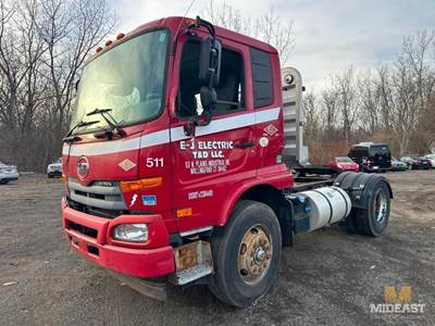 Ud Cabover, 4x2, L6, 7.0L, Ud Engine, Forward Control Body Type. Truck Did Not