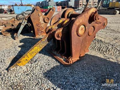 National Attachments Concrete Muncher. S/N: NW _ 51S138 Located In: Sleepy