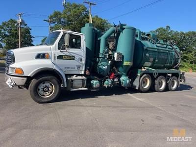 HAs A Mercedes Diesel Engine. Equipped With PresvAc 3250 VAcuum Body. HeAvy-Duty