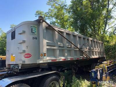 1995 Full Frame Dump Trailer. 75,615 Gvwr Tandem Axle With Tarp. Good Shape.No