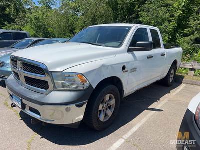 Has Rust Throughout The Rocker Arms And OTher Areas. Has121,935 Miles.