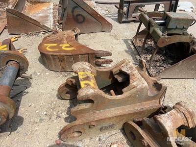 JRB Quick Coupler - Parts Missing.