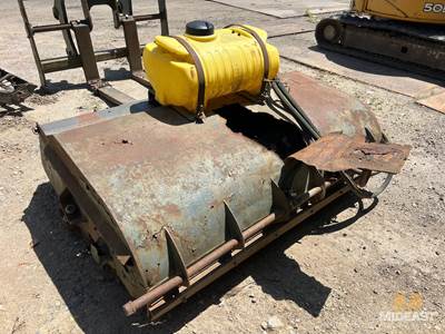 Sweeper With Water Tank For Skid Steer.