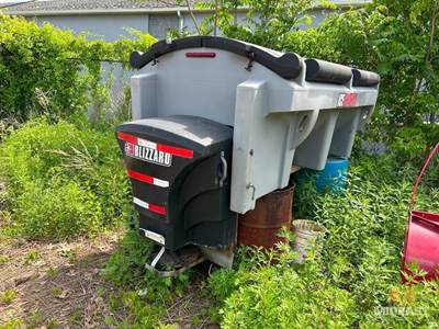 Has 1.5 Cubic Yard Capacity. Used ThIs Past Winter. Owner Is Retiring. S/N: