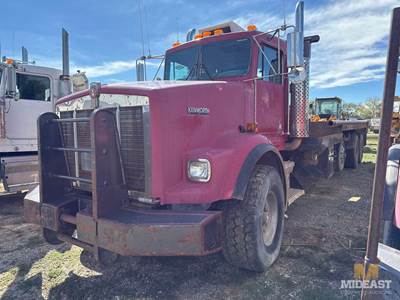 2004 Kenworth T800 Truck. Has  22 Ft Bed,  Rufnek 80k Winch And Tulsa 60k Winch,