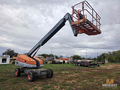 Skyjack SJ45T.