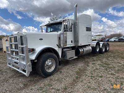 2019 Peterbilt 389 Cab & Chassis Truck