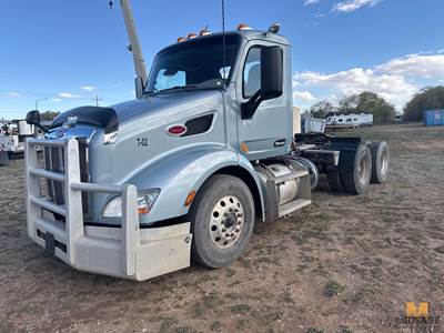 2021 Peterbilt 579 Cab & Chassis Truck