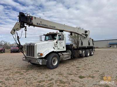 National 900A Crane Truck