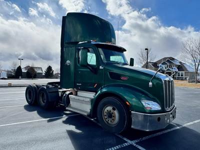 Peterbilt 579 Day Cab Truck - Cummins, Automatic