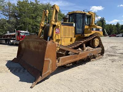 Caterpillar D8R Dozer