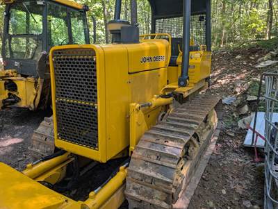 John Deere 450D Dozer