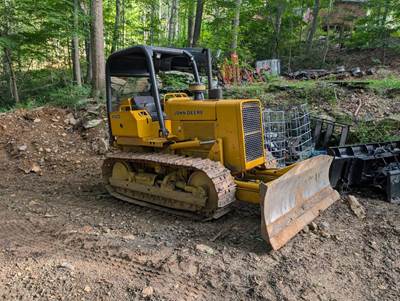 John Deere 450D Dozer