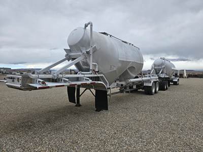 Southern Welding SWAL 1000 Dry Bulk / Pneumatic Tank Trailer