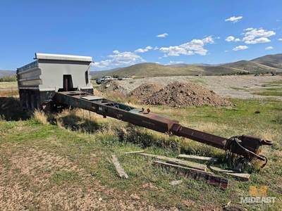 Peerless Dump Truck