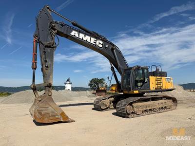 John Deere 470G LC Excavator