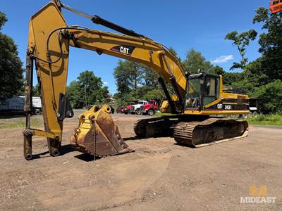 CAT 345BL Excavator. Hour Meter Reads 15,011 Hours. S/N: CAT0345BKAGS0092