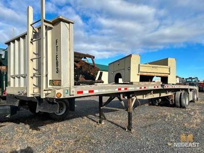 Reitnouer Flatbed Trailer