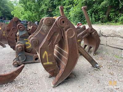 Grapple Attachment.  Located In: Bedford, NY