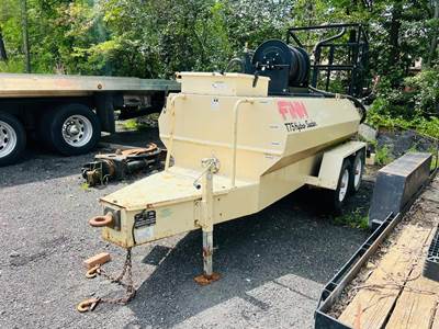 FINN T75T Hydroseeder / Straw Blower