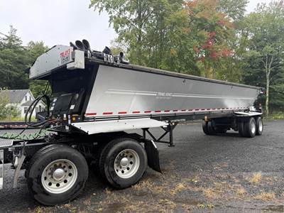 Trail King 39ft Tandem Axle Live Floor Trailer