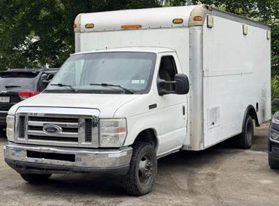 Ford F-450 Mechanic / Service Truck