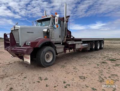 Kenworth C500 Oil Field Truck
