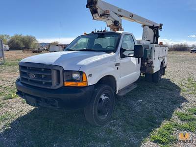 2000 Ford F-450 Truck