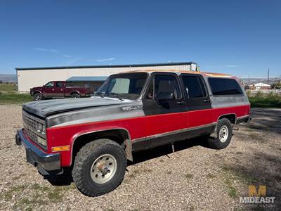 1991 Chevrolet Suburban Suv 1991 Chevrolet Suburban 4 Door Wagon Suv. 4WD,