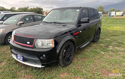2013 Land Rover Sport Hse Suv 2013Land Roverrange Rover SportHse 4 Door Suv. 4WD