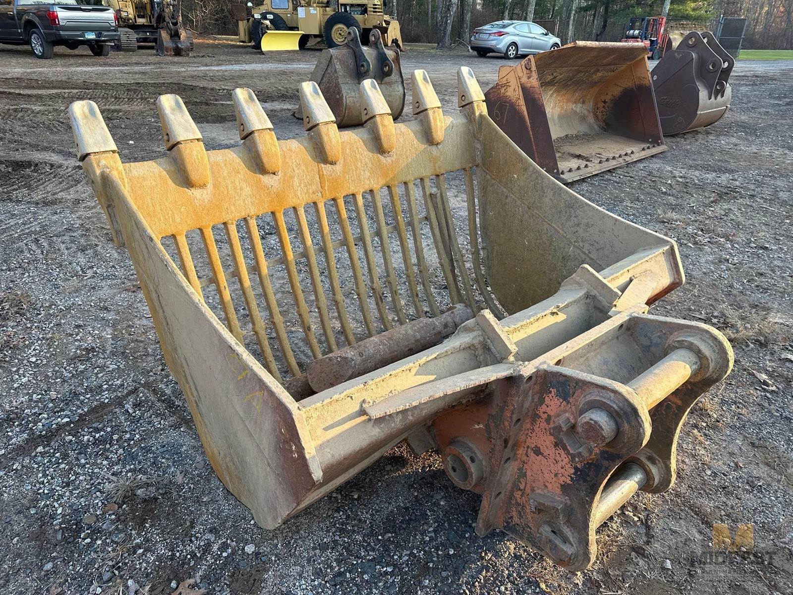 SKELETON BUCKET Skeleton Bucket For Sale Windsor Locks, CT 102