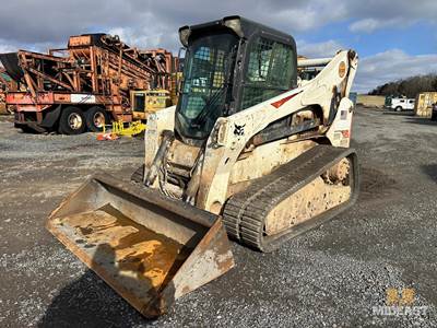 Bobcat T870 Track Skid Steer